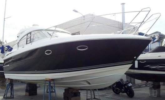 Bavaria 33 HT, Motorjacht for sale by White Whale Yachtbrokers - Almeria