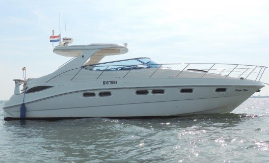 Sealine S42 HT (IPS), Motor Yacht for sale by White Whale Yachtbrokers - Willemstad