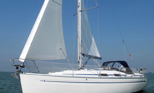 Bavaria 34-3, Zeiljacht for sale by White Whale Yachtbrokers - Enkhuizen