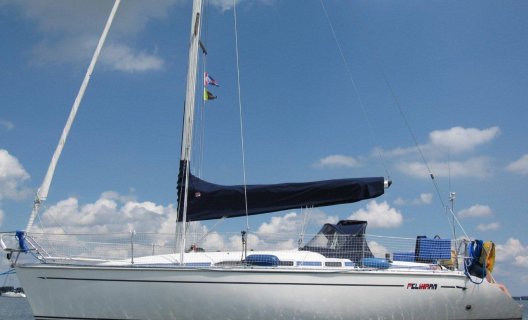 Elan 34, Zeiljacht for sale by White Whale Yachtbrokers - Willemstad
