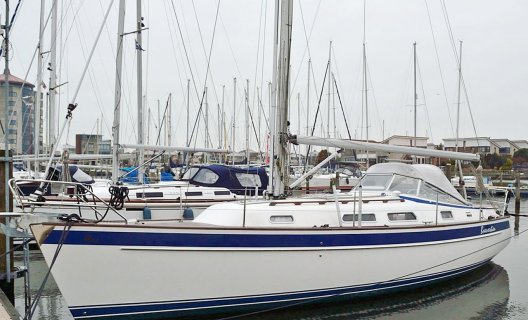 Hallberg Rassy 342, Sailing Yacht for sale by White Whale Yachtbrokers - Enkhuizen