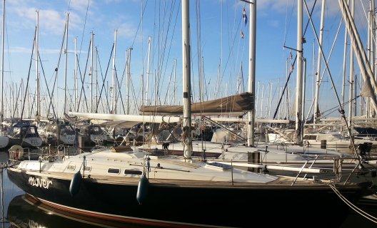 Van De Stadt Forna 37, Sailing Yacht for sale by White Whale Yachtbrokers - Sneek