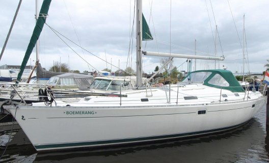 Beneteau Oceanis 381 Clipper, Zeiljacht for sale by White Whale Yachtbrokers - Willemstad