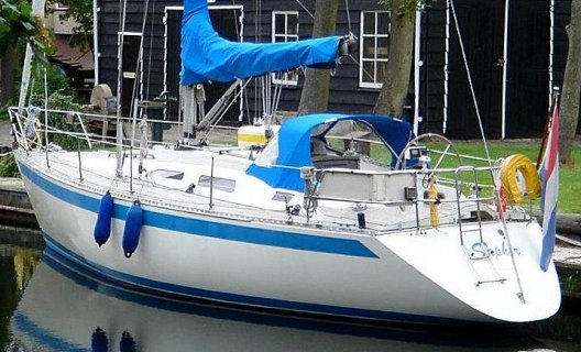 Sweden Yachts 340, Segelyacht for sale by White Whale Yachtbrokers - Willemstad
