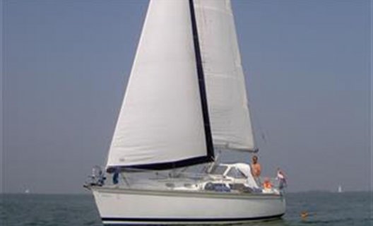 Hunter 30-2, Segelyacht for sale by White Whale Yachtbrokers - Sneek