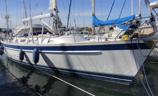 Hallberg Rassy 48, Zeiljacht for sale by White Whale Yachtbrokers - Willemstad