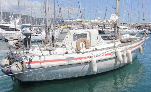 Contest 38 Ketch, Segelyacht for sale by White Whale Yachtbrokers - International
