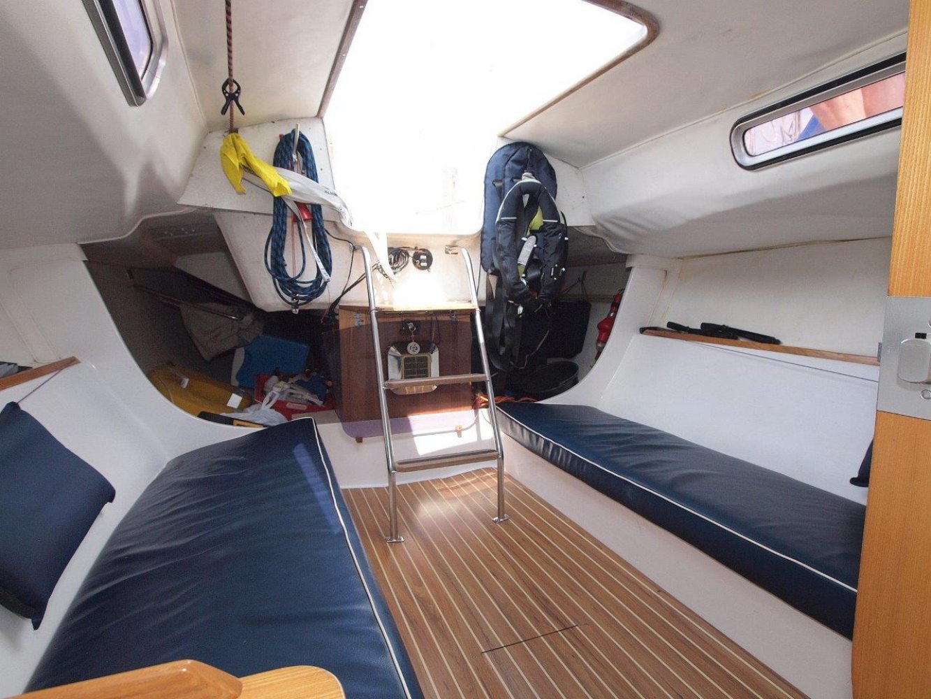 Sailboat White Whale Yachtbrokers Jachtmakelaar Voor Verkoop Boot