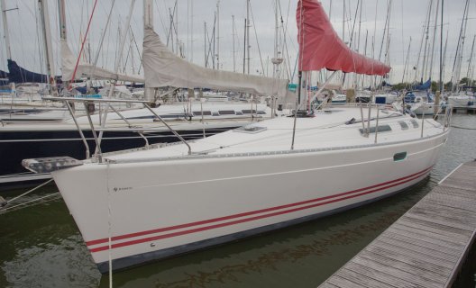Jeanneau Sun Fast 36, Segelyacht for sale by White Whale Yachtbrokers - Enkhuizen