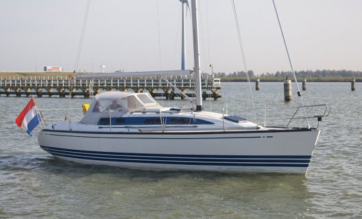 X-Yachts X-332, Segelyacht for sale by White Whale Yachtbrokers - Enkhuizen