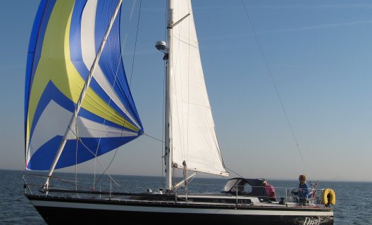 Friendship 35, Segelyacht for sale by White Whale Yachtbrokers - Willemstad
