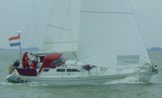 Feeling 1090, Segelyacht for sale by White Whale Yachtbrokers - Willemstad
