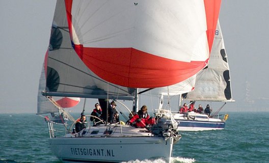 Beneteau First 34.7, Sailing Yacht for sale by White Whale Yachtbrokers - Enkhuizen