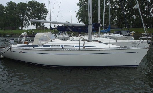 Elan 34, Segelyacht for sale by White Whale Yachtbrokers - Willemstad