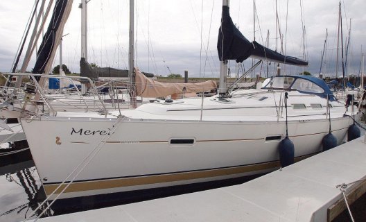 Beneteau Oceanis 373 Clipper, Zeiljacht for sale by White Whale Yachtbrokers - Willemstad