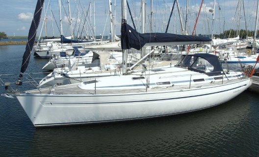 Bavaria 38-3 Cruiser, Sailing Yacht for sale by White Whale Yachtbrokers - Willemstad