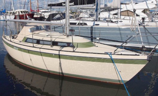 Friendship 28, Zeiljacht for sale by White Whale Yachtbrokers - Willemstad