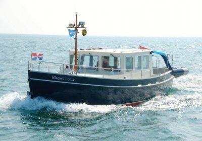 Opstomer 1100, Motorjacht for sale by Wehmeyer Yacht Brokers