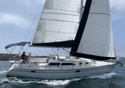 Catalina 320, Sailing Yacht for sale by Wehmeyer Yacht Brokers