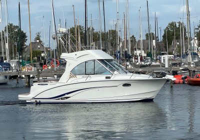 Beneteau Antares 8.8, Motoryacht for sale by Wehmeyer Yacht Brokers