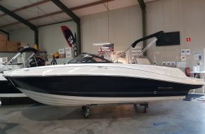 Bayliner VR5 Inboard
