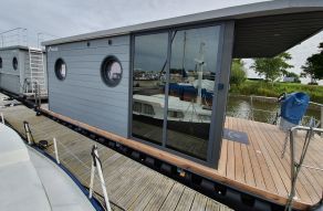 La Mare Apartboat M Demoschip