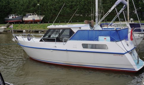 BEACHCRAFT 860 GSAK Recentere Motor/boegschroef, Motorjacht for sale by 