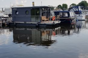 La Mare Houseboat Apartboat M