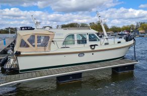 LINSSEN GRAND STURDY 29.9 SEDAN
