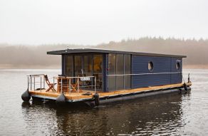 La Mare Houseboat Apartboat EL