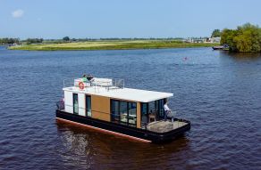 HOMESHIP Lotus Navigator 14 Houseboat