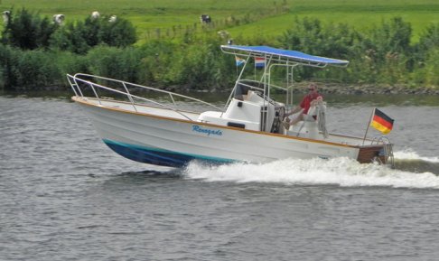 Draco 25' Renegade Cabin, Speedboat und Cruiser for sale by 