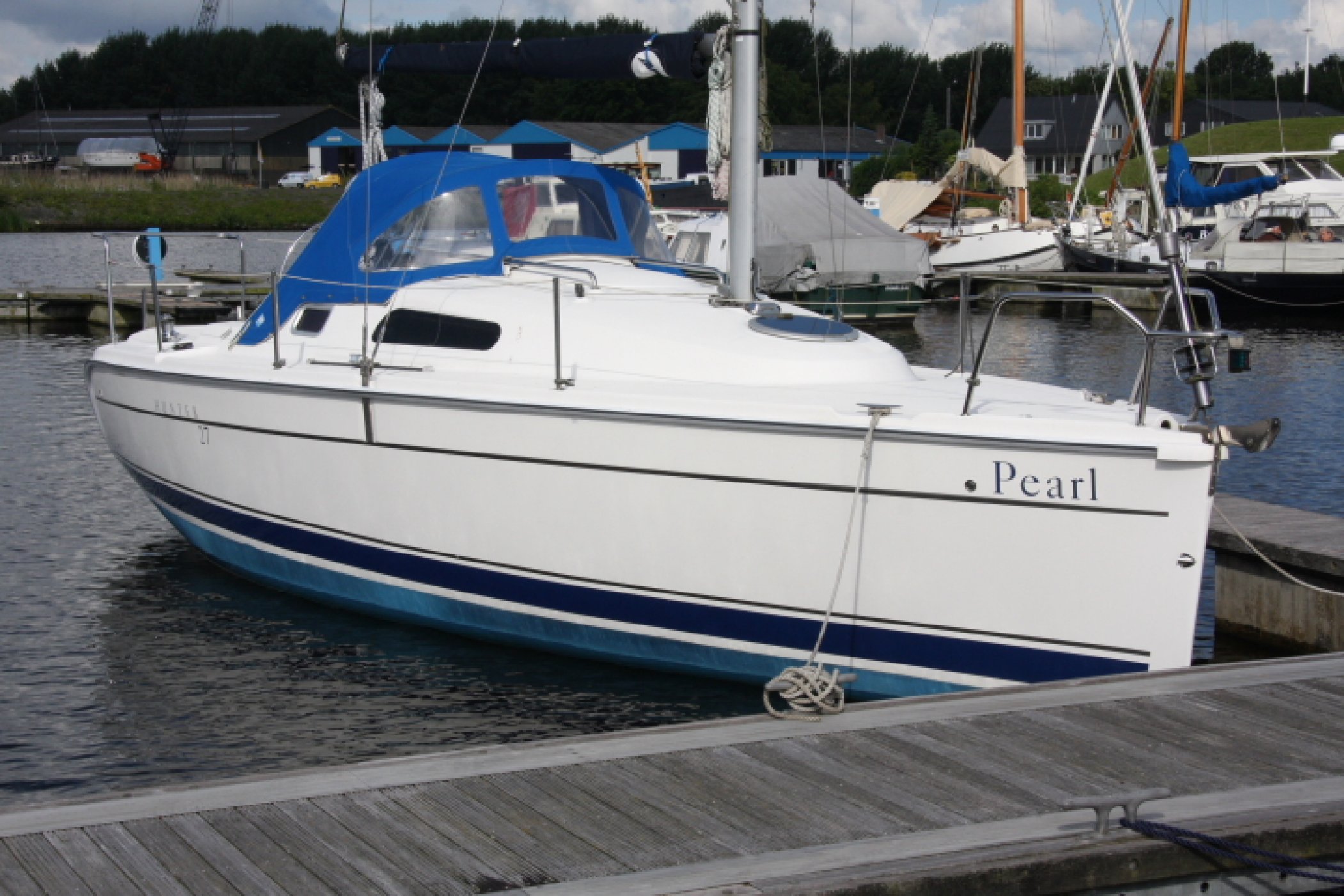 Hunter 27 deals