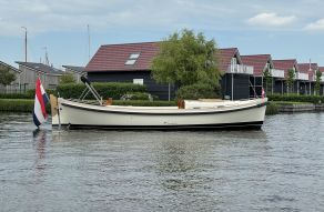 Jan Van Gent 10.35 Cabin