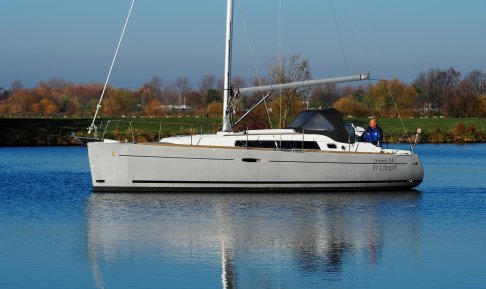 Beneteau Oceanis 34 3-cabin, Sailing Yacht for sale by Schepenkring Roermond