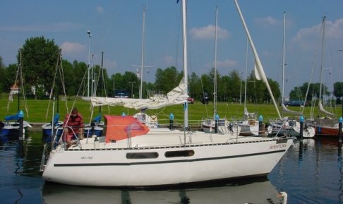 Hai 760 KS, Zeiljacht for sale by Schepenkring Roermond
