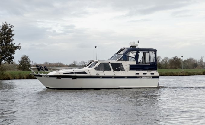 Succes 115 Sport, Motor Yacht for sale by Schepenkring Roermond