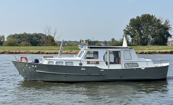 Bergumermeer Kruiser 1050, Motorjacht for sale by Schepenkring Roermond