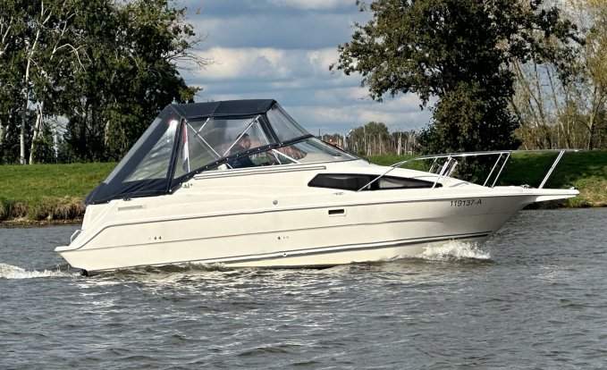 Bayliner 2655 Ciera, Motorjacht for sale by Schepenkring Roermond