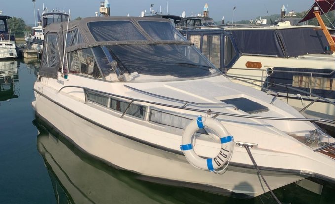 Polar 820 Express, Motorjacht for sale by Schepenkring Roermond