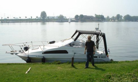 Bayliner 2255 CS, Motorjacht for sale by Schepenkring Roermond