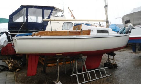Victoire 22, Sailing Yacht for sale by Schepenkring Roermond