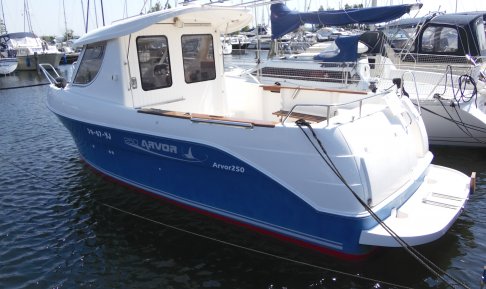 Arvor 250 AS, Speedboat und Cruiser for sale by Schepenkring Randmeren