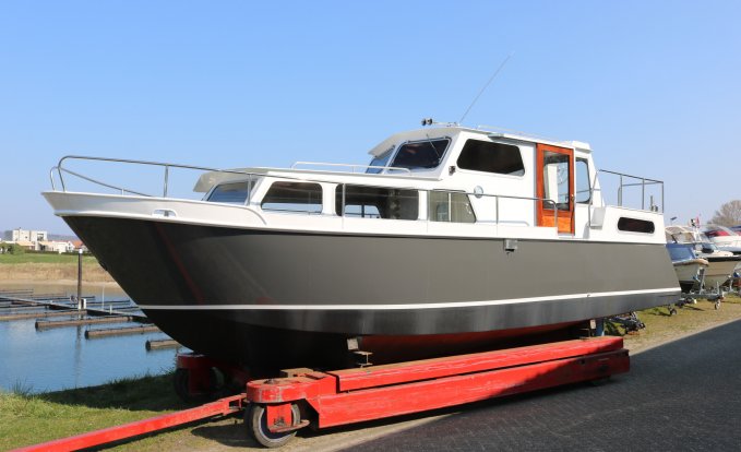 Succes Kruiser, Motor Yacht for sale by Schepenkring Gelderland
