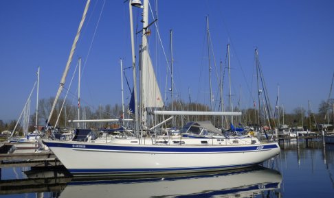 Hallberg Rassy 42F MK2, Zeiljacht for sale by Schepenkring Kortgene