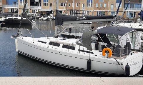 Hanse 345, Sailing Yacht for sale by Schepenkring Kortgene