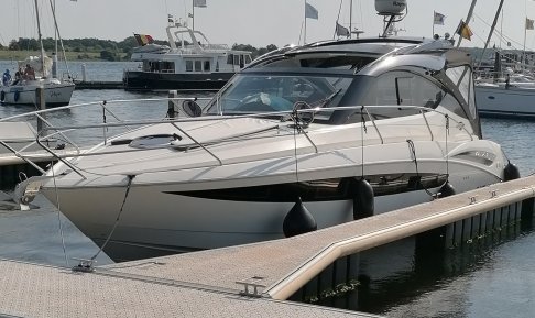 Galeon 325 HTS, Motorjacht for sale by Schepenkring Kortgene