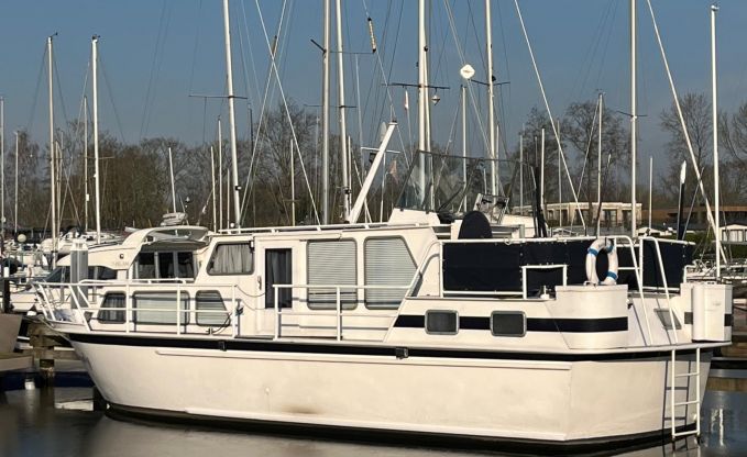 Succes 1050 AK, Motor Yacht for sale by Schepenkring Kortgene