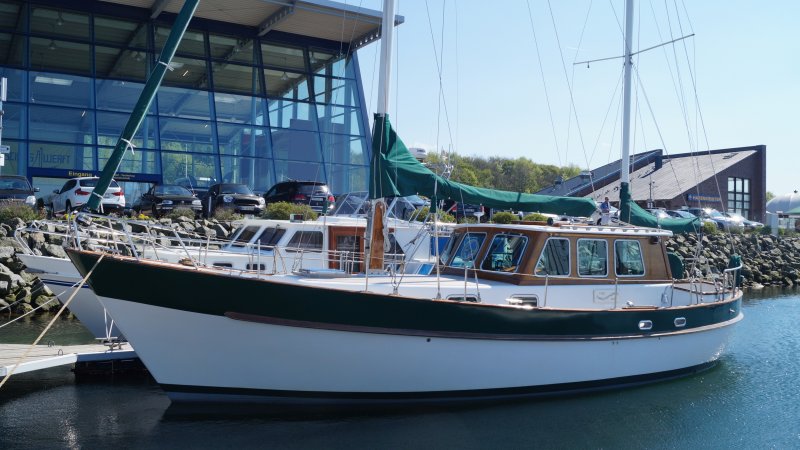 Dartsailer 38 MS, Motorsegler for sale by Jachtmakelaardij Kappers