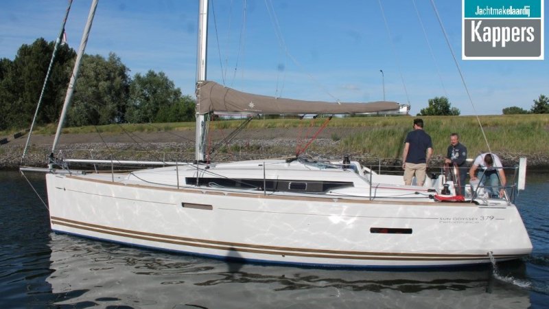 Jeanneau Sun Odyssey 379 Performance, Sailing Yacht for sale by Jachtmakelaardij Kappers